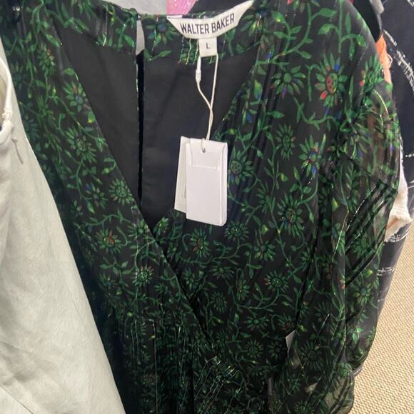 WALTER BAKER Deena Tulip Print Dress Forest Tulip Green L $268 - Picture 5 of 6